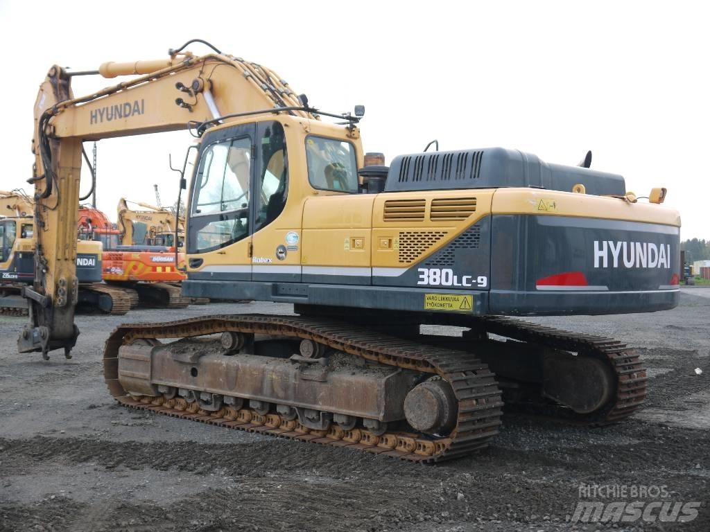 Hyundai R 380 LC-9 حفارات زحافة