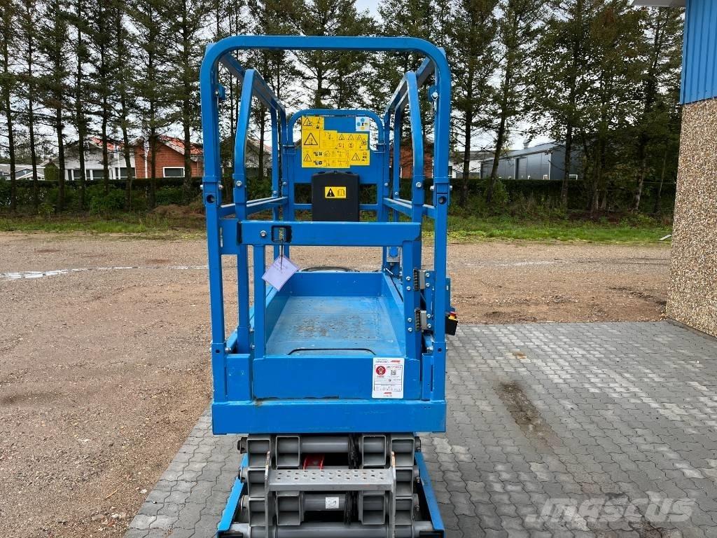 Genie GS 1930E-Drive رافعات مقصية الشكل