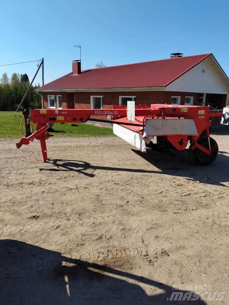 Kuhn FC 302 جزازات