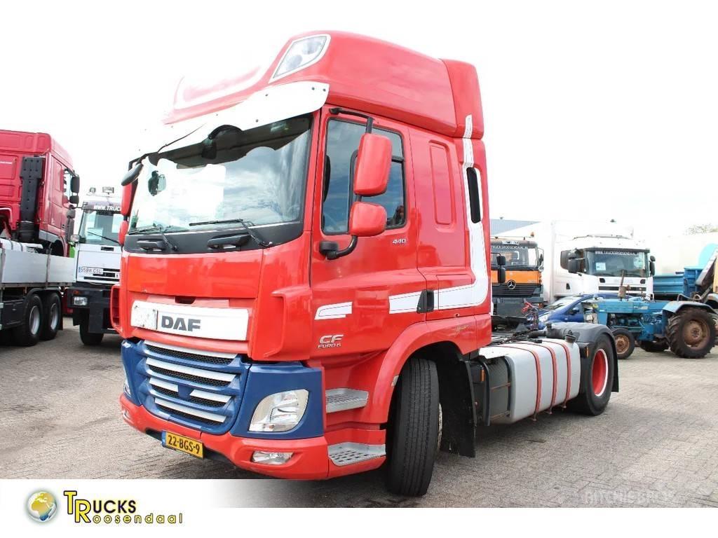 DAF CF 440 + EURO 6 + وحدات الجر
