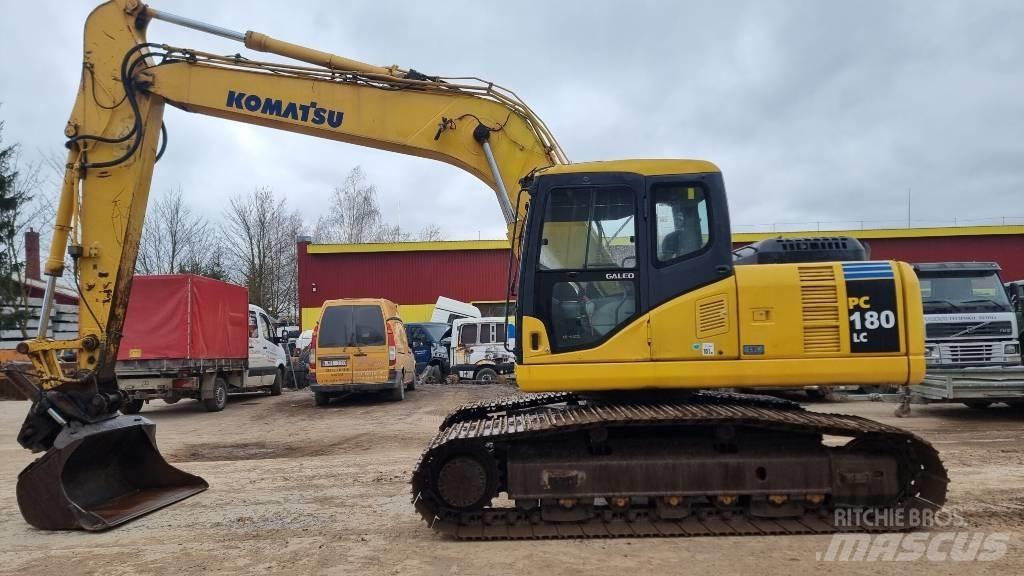 Komatsu PC180 LC-7EO حفارات زحافة