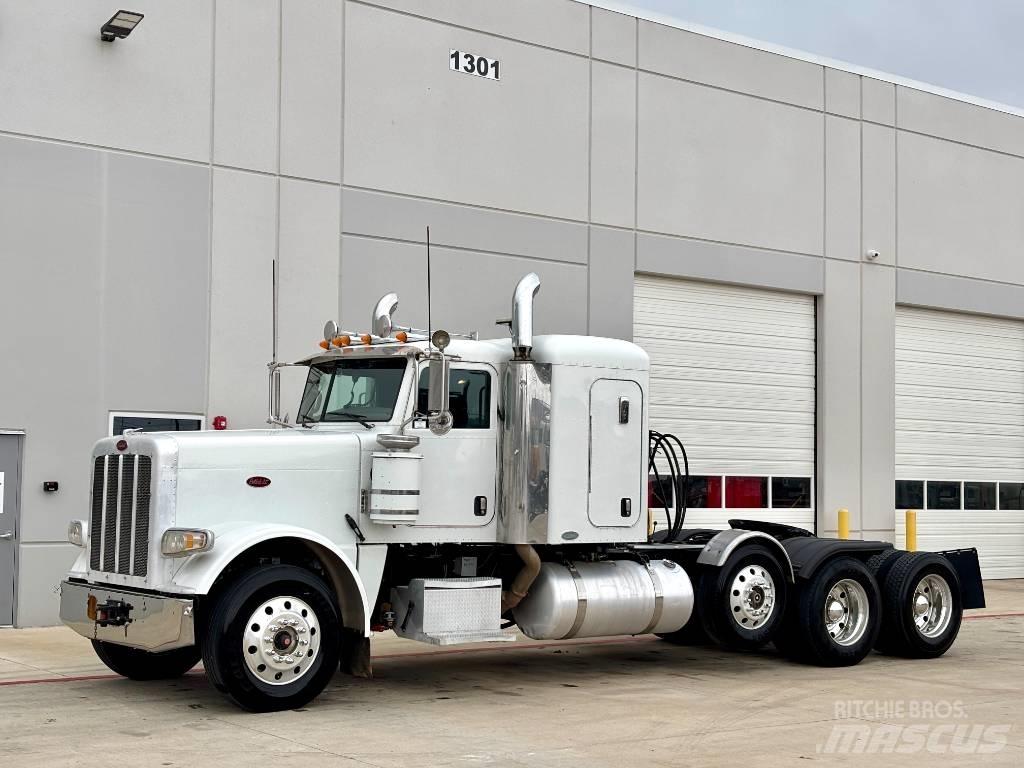 Peterbilt 388 وحدات الجر