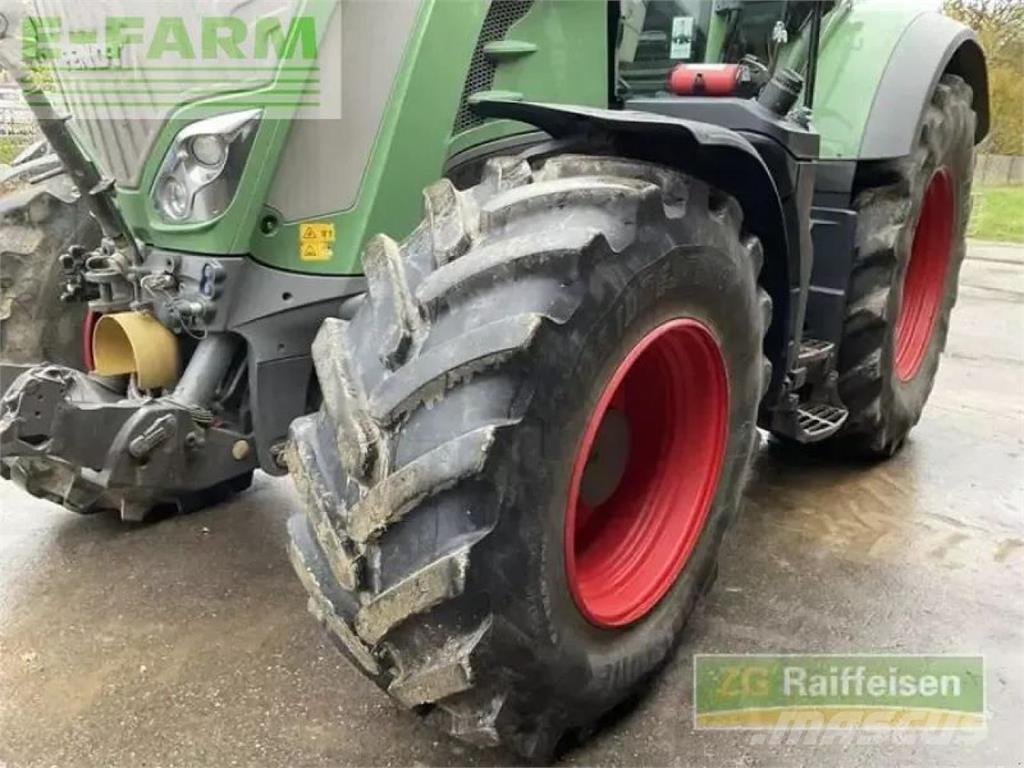 Fendt 828 vario الجرارات
