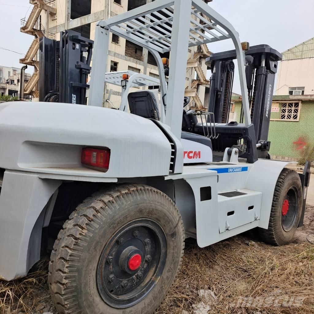 TCM FD 100 شاحنات الديزل