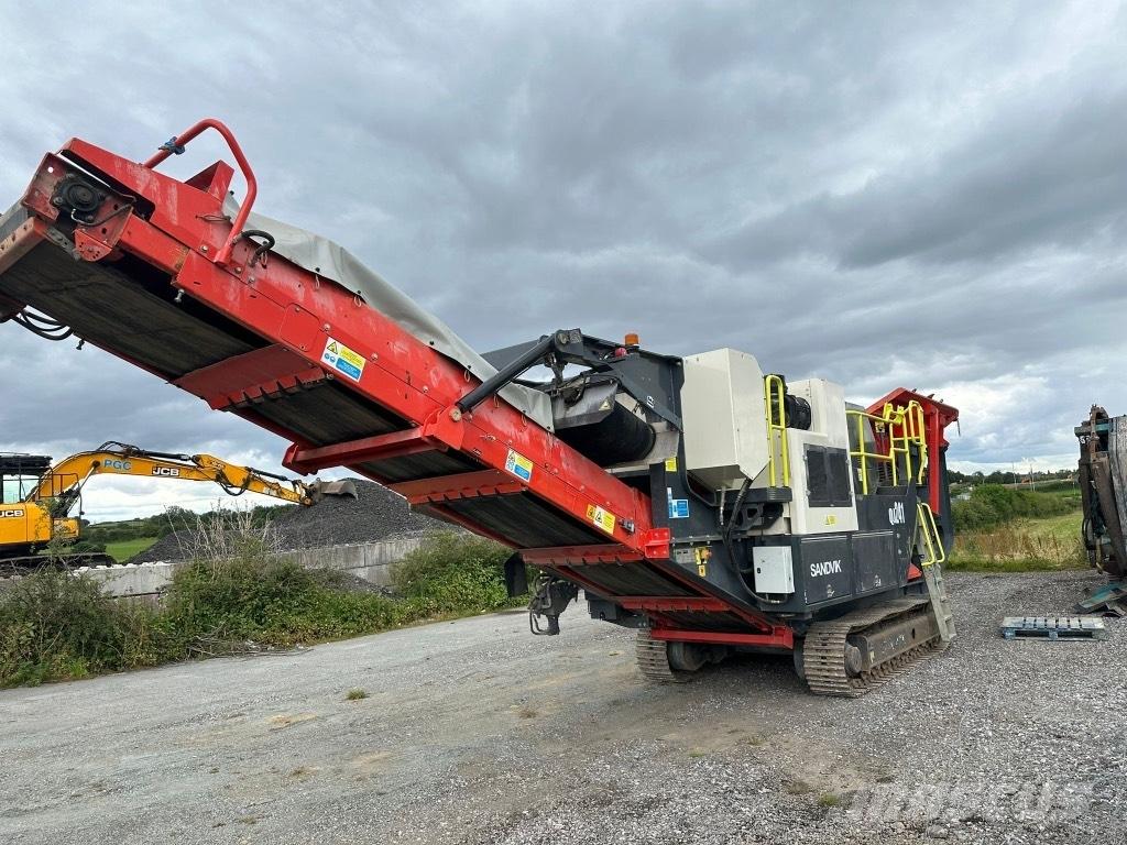 Sandvik QJ 241 الكسارات المتنقلة