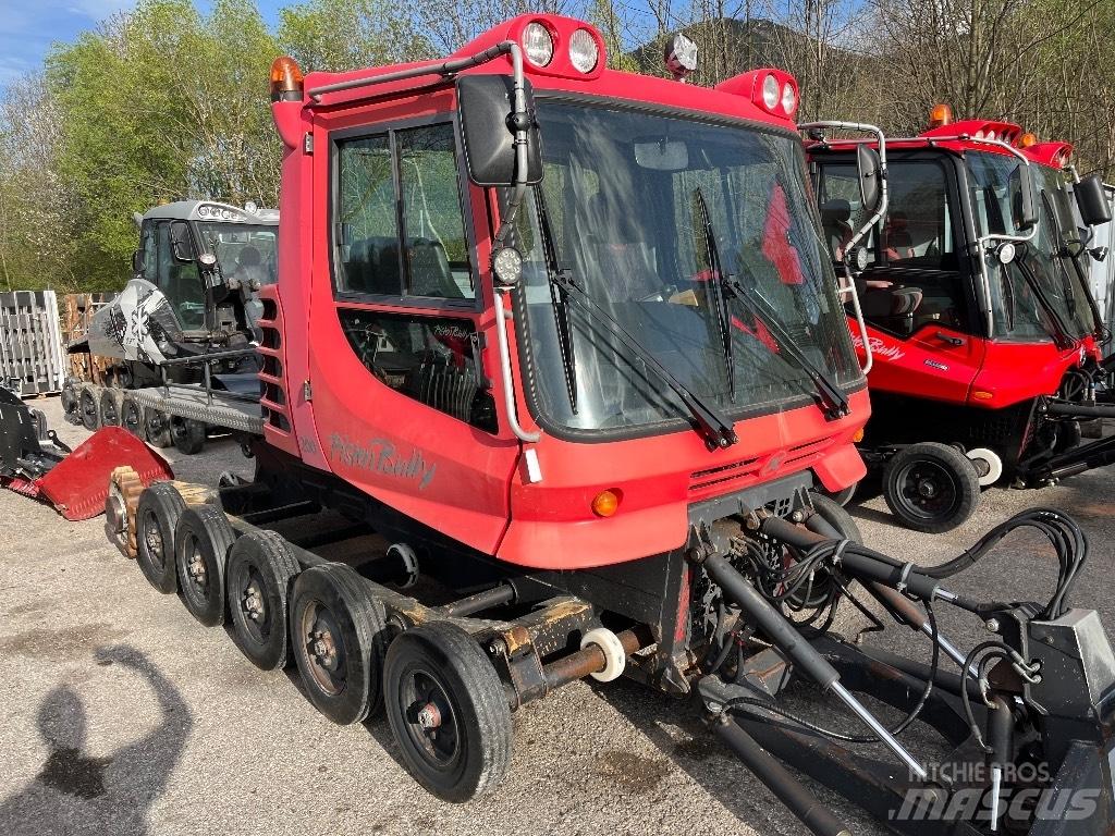  Pisten Bully 200 كاسحات جليد
