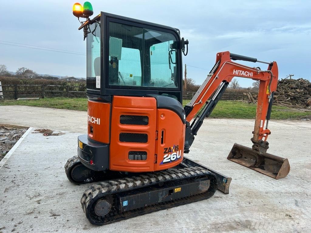 Hitachi ZX 26 U-6 حفارات صغيرة أقل من 7 طن (حفارات صغيرة)