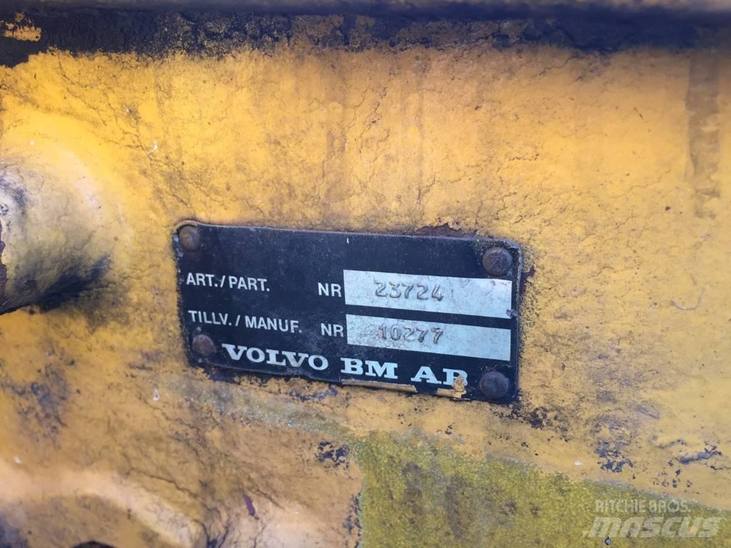 Volvo L150 Bakvagn محور العجلة