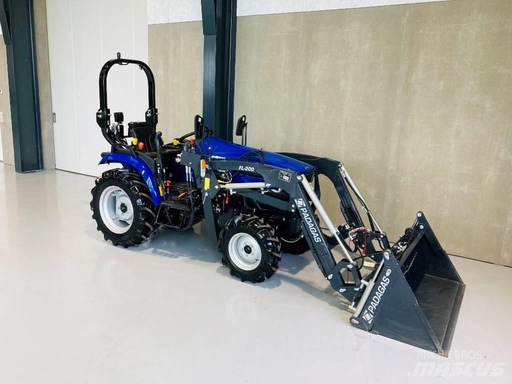 Farmtrac 26 H 4WD الجرارات