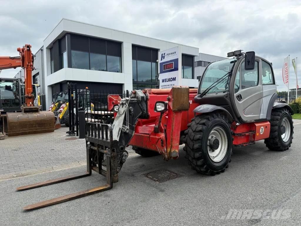 Manitou MT1440 مناولات متداخلة
