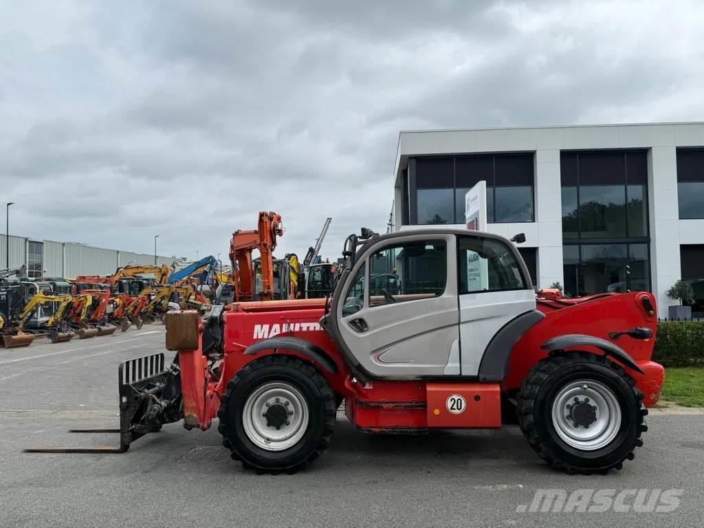Manitou MT1440 مناولات متداخلة