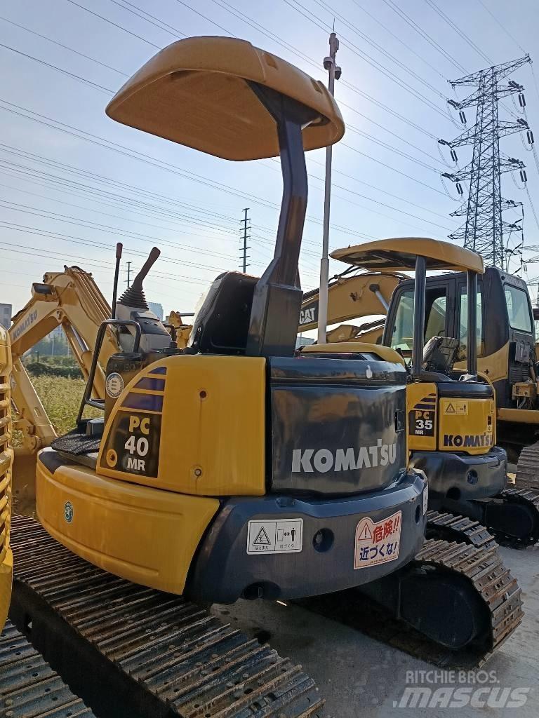 Komatsu PC 40 MR حفارات صغيرة أقل من 7 طن (حفارات صغيرة)
