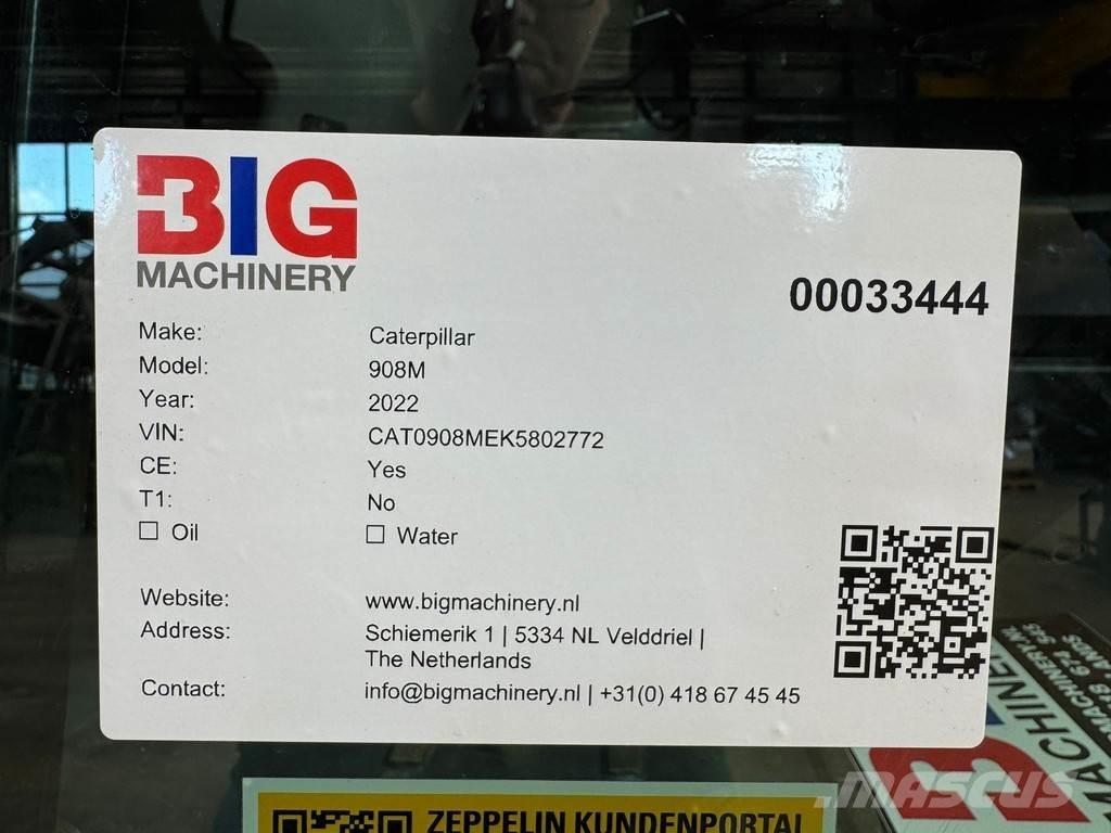CAT 908M لوادر بعجل