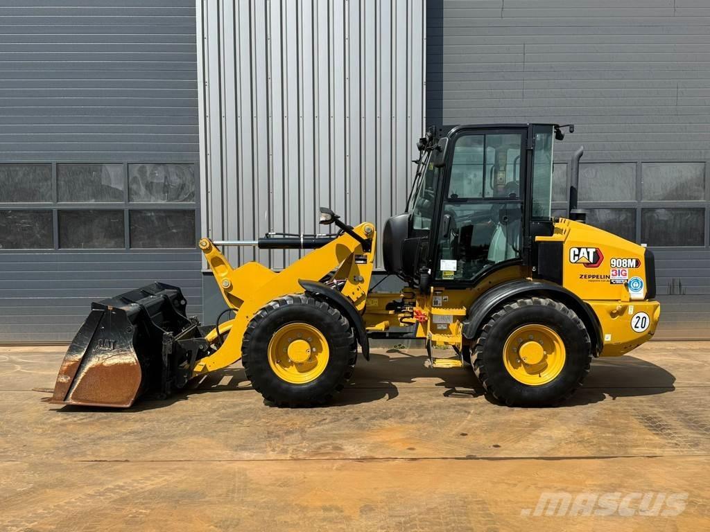 CAT 908M لوادر بعجل