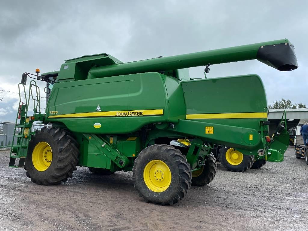 John Deere T 560 حصادات