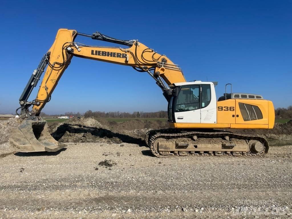 Liebherr R 936 LC حفارات زحافة