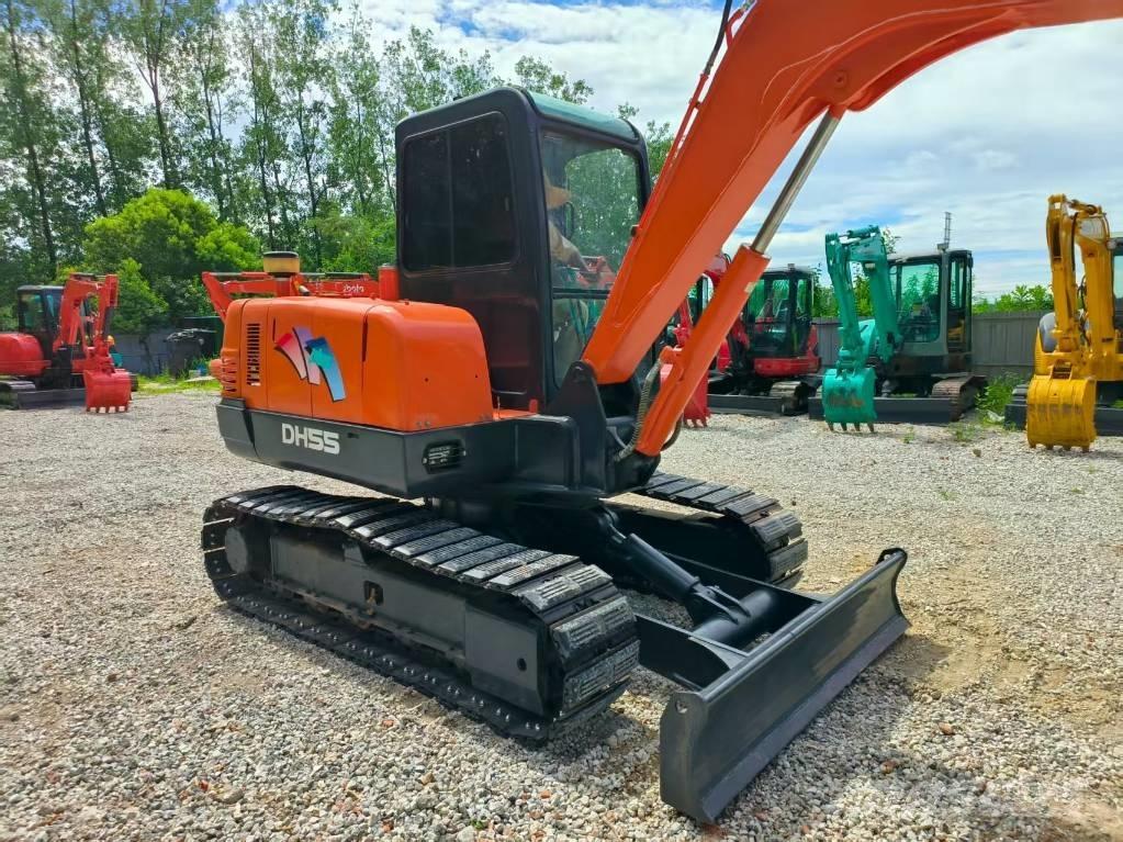 Doosan DH 55 حفارات صغيرة أقل من 7 طن (حفارات صغيرة)