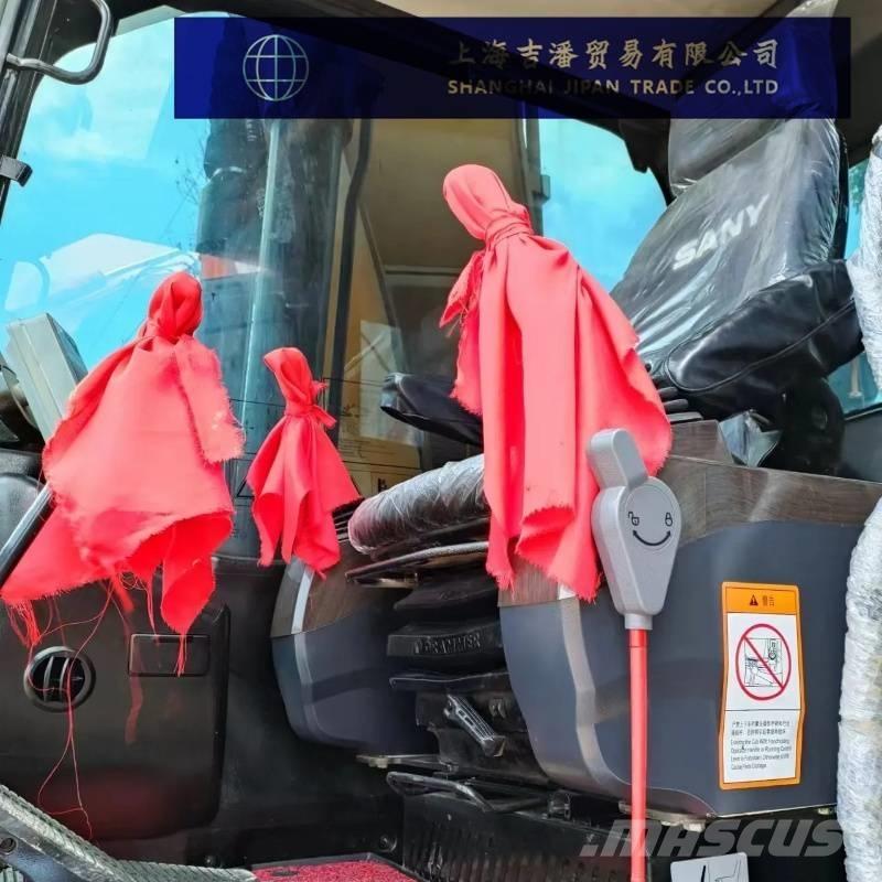 Sany SY 215 حفارات زحافة