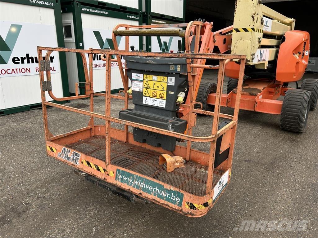 JLG 450AJ (3216) رافعات سلة مفصلية