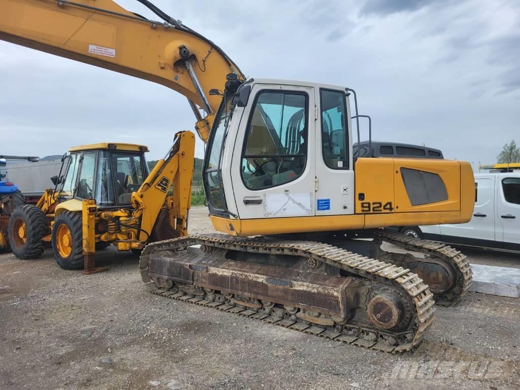 Liebherr R924 C SL حفارات زحافة