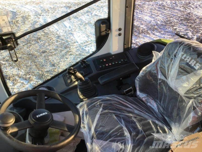 CLAAS TORION 535 لوادر بعجل