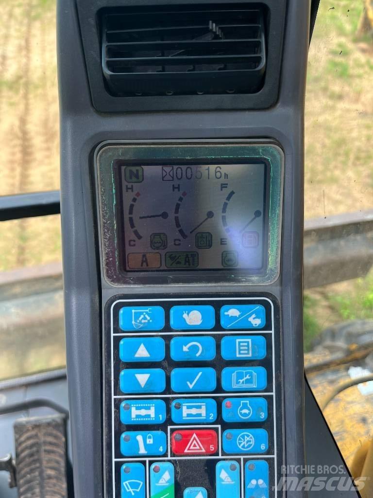 Komatsu PW 160 ES-7K حفارات بعجل