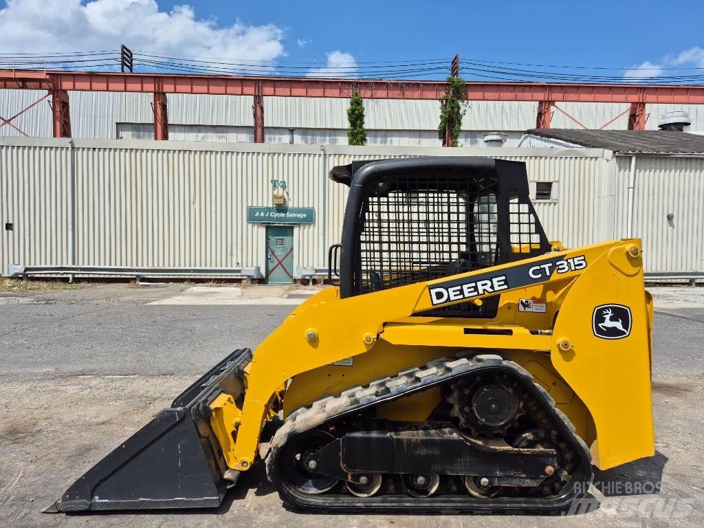 DEERE CT315 لوادر انزلاقية التوجيه