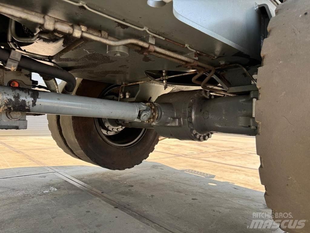 Liebherr LH 24 M مناولات المخلفات / مناولات صناعية