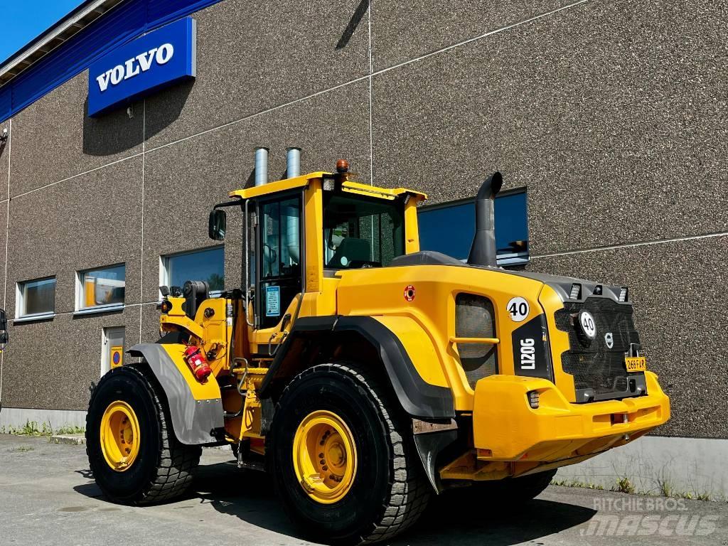 Volvo L 120 G لوادر بعجل