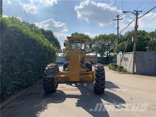 CAT 140K معدات تمهيد الطرق