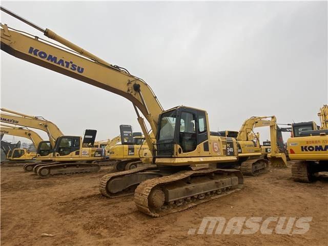 Komatsu PC 240 حفارات زحافة