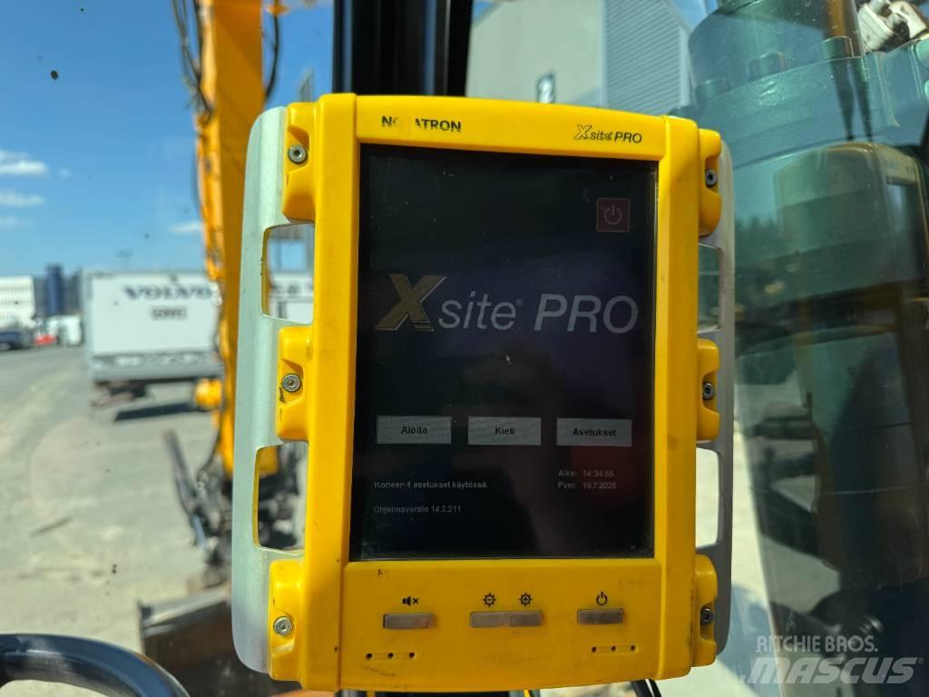 JCB JS 175 حفارات بعجل