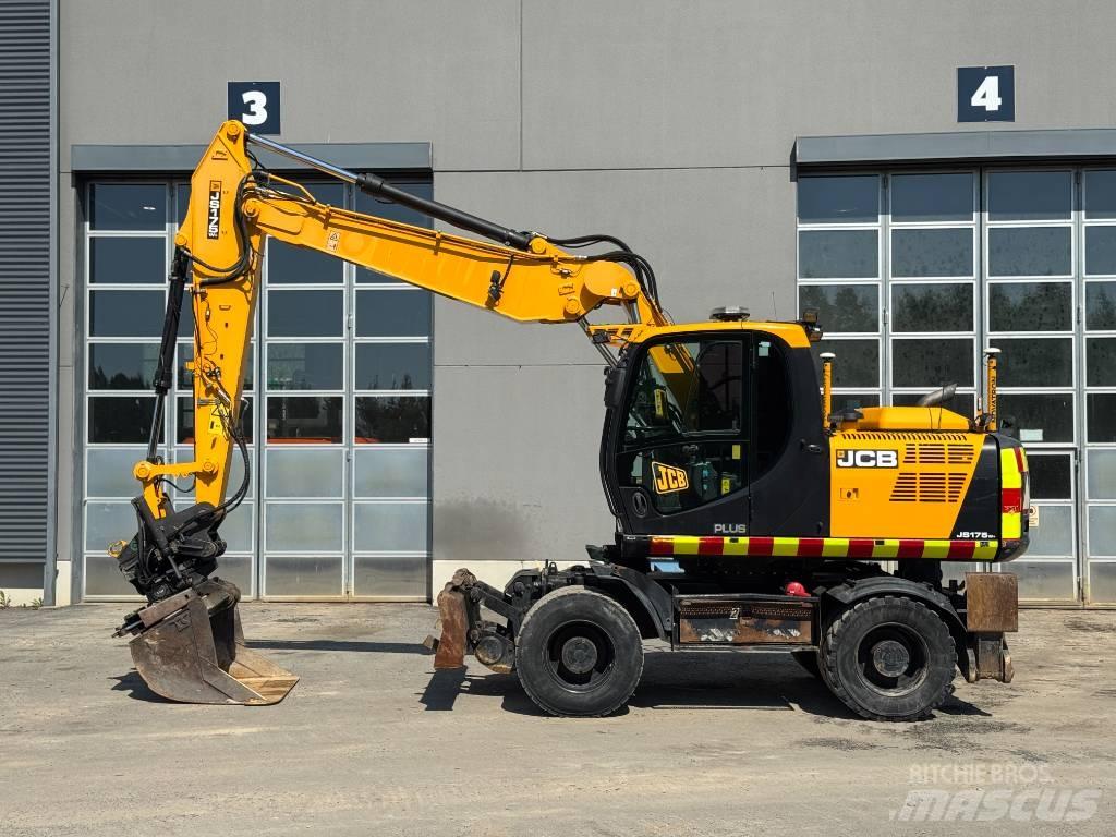JCB JS 175 حفارات بعجل