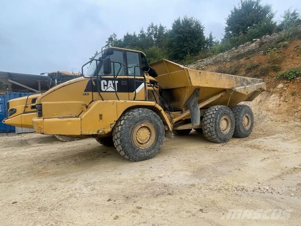 CAT 730 ساحبات مفصلية