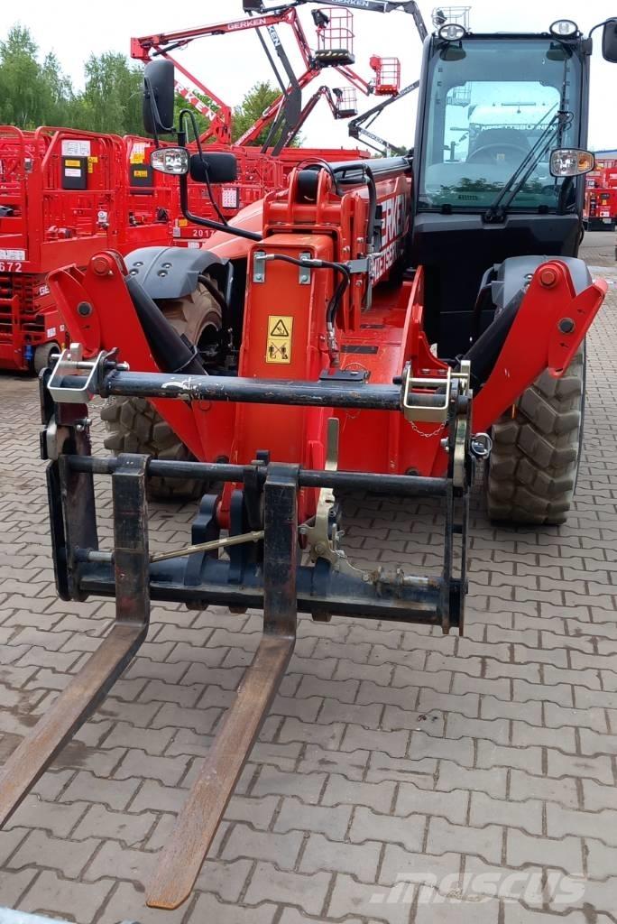 JCB 540-140 مناولات متداخلة