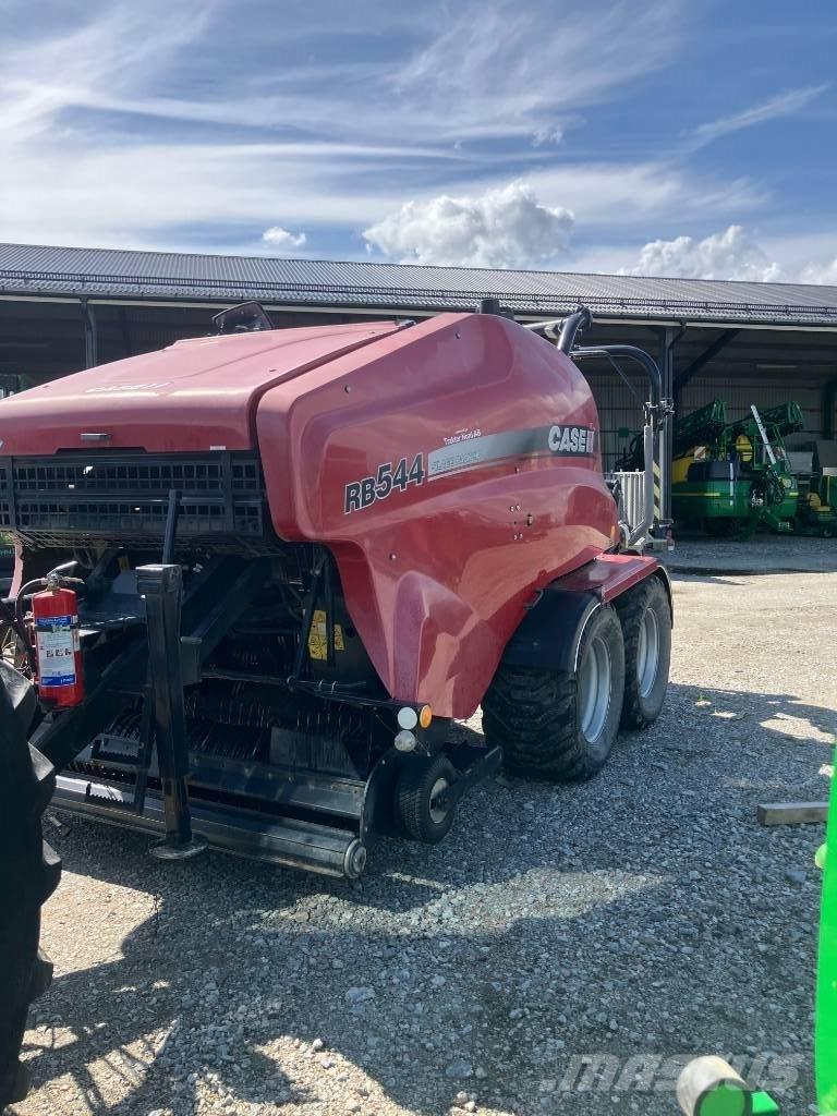 Case IH RB 544 محزمات مستديرة