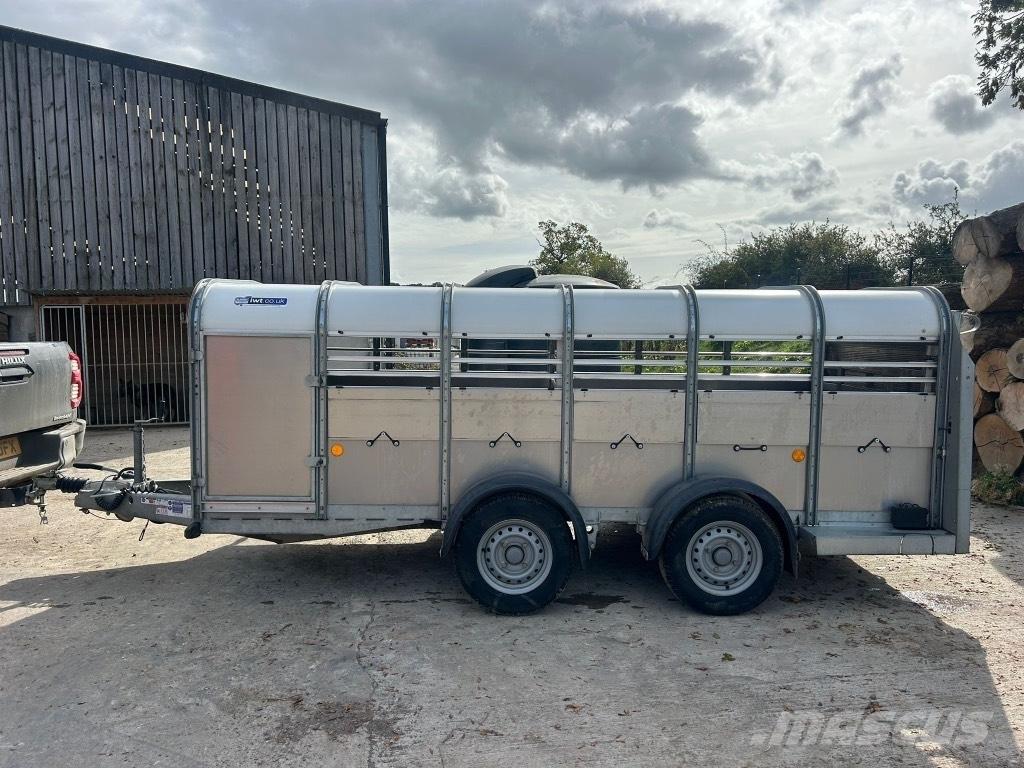 Ifor Williams TA 510 مقطورات نقل الحيوانات