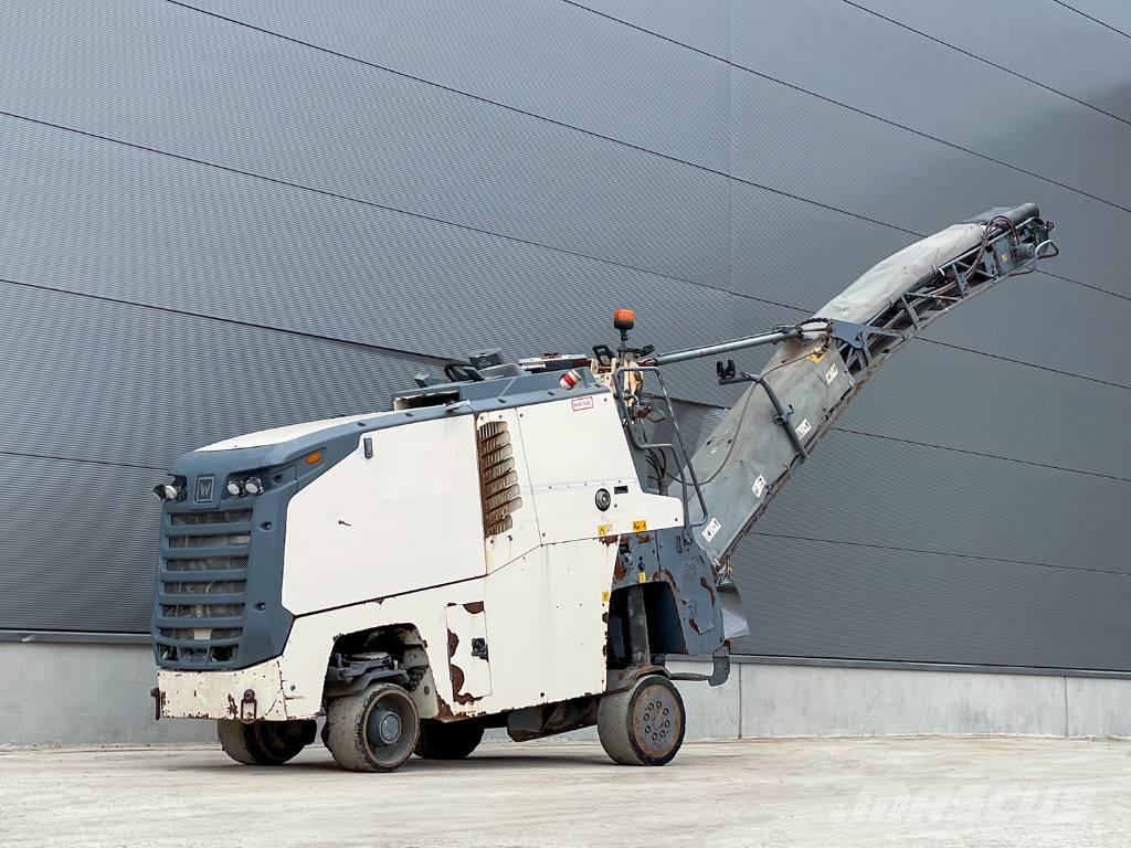 Wirtgen W 50 RI ماكينات الكشط البارد للأسفلت