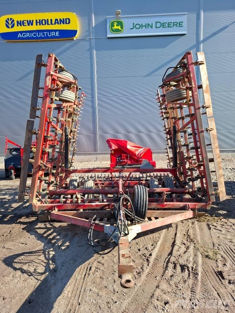 Väderstad NZ 8,9 M كاسحات