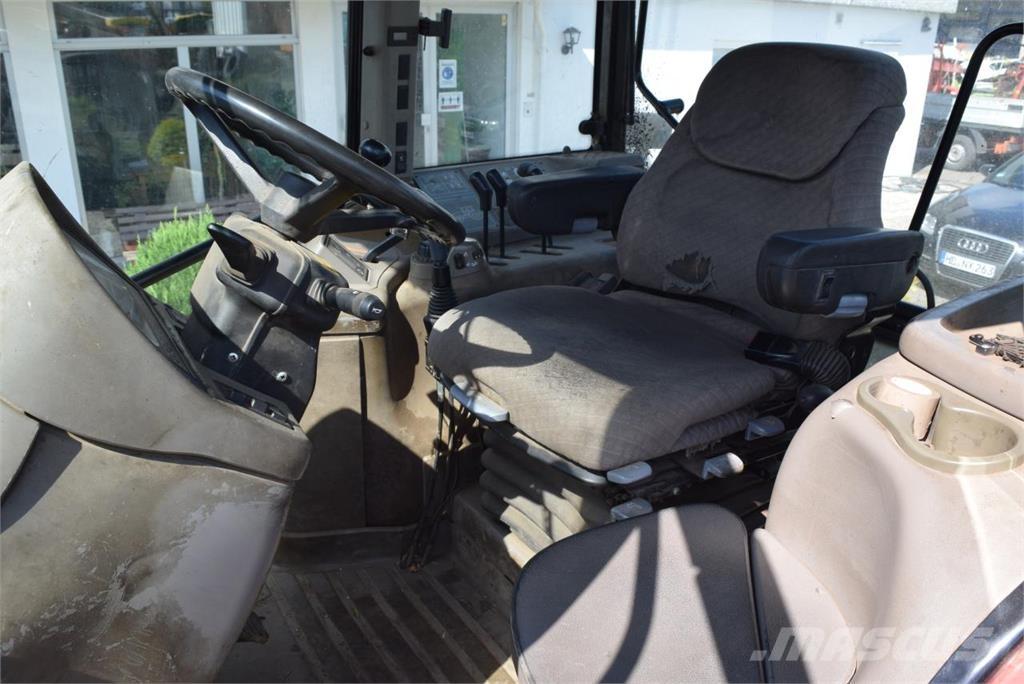 Case IH MXM 130 الجرارات