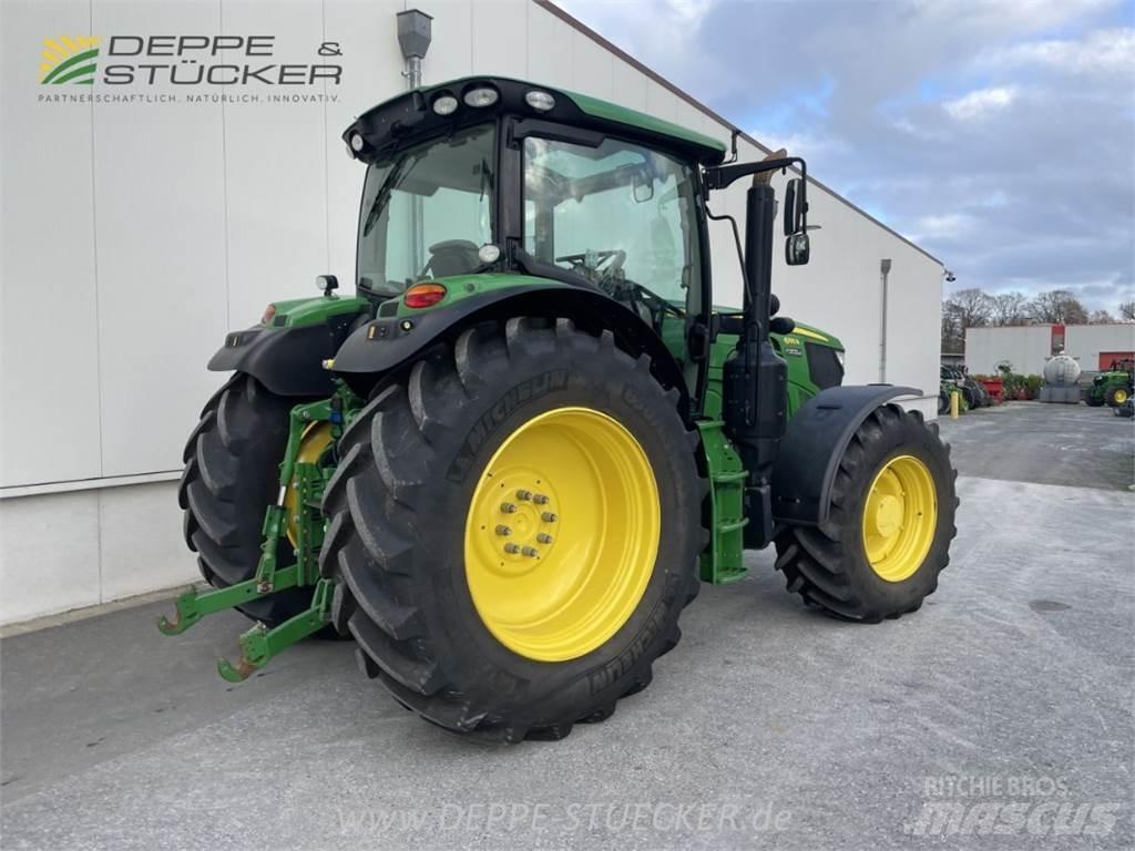 John Deere 6155R الجرارات