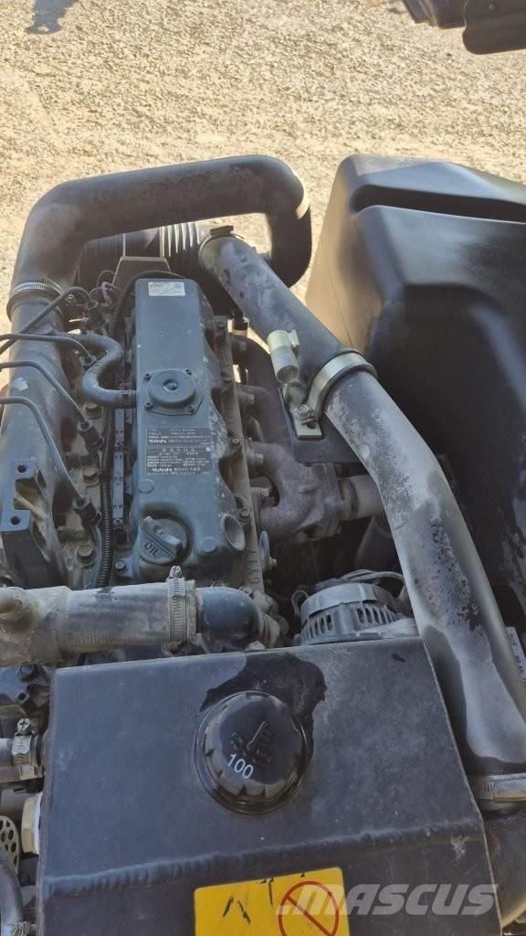 Dynapac CC 1300 مداحل ثنائية الاسطوانة