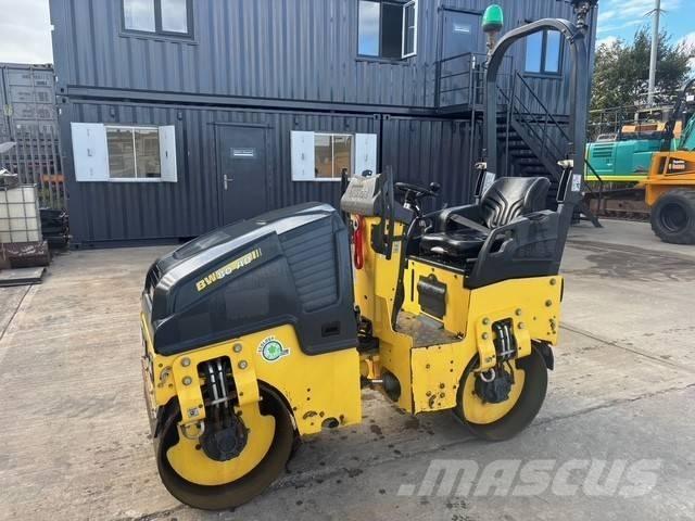 Bomag BW 80 AD-5 مداحل ثنائية الاسطوانة