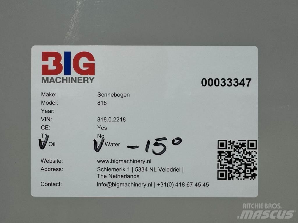 Sennebogen 818E حفارات بعجل