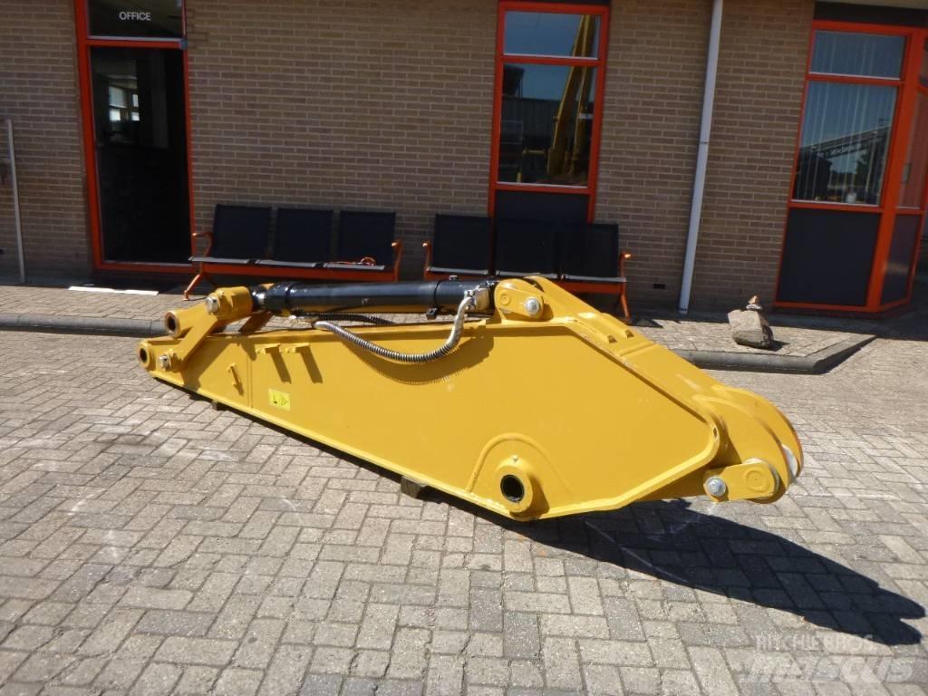 CAT 320 GC جرافات عكسية