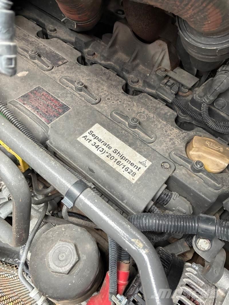 Fendt Vario 828 الجرارات