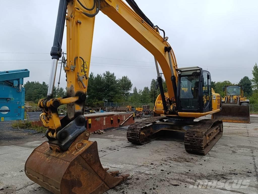 JCB JS 260 حفارات زحافة