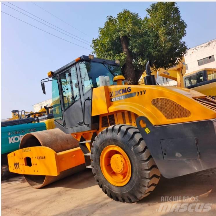 XCMG XS 203 J مداحل أحادية الأسطوانة