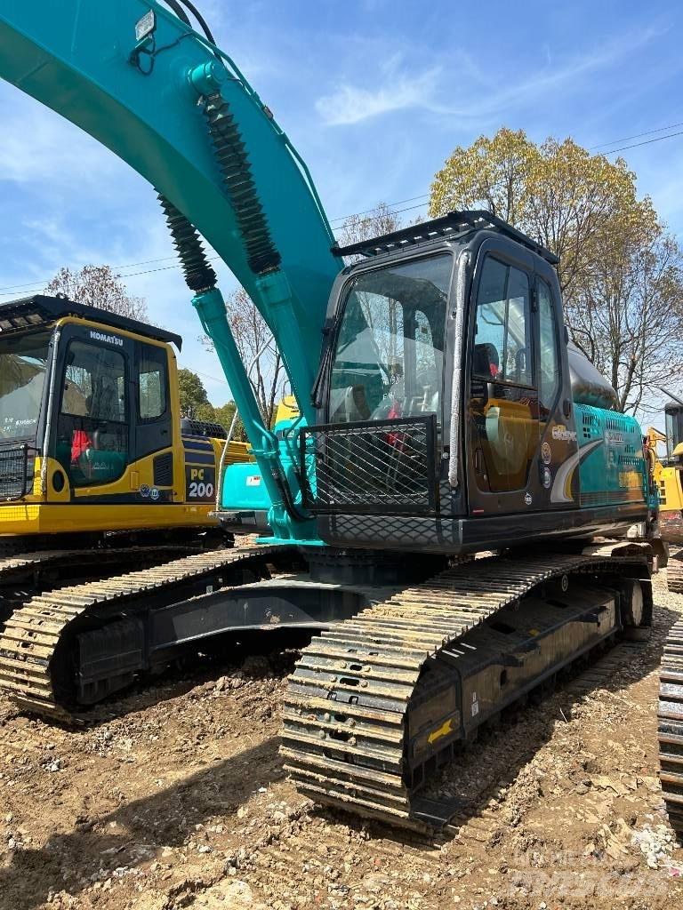 Kobelco SK 200D حفارات وسط 7 طن - 12 طن