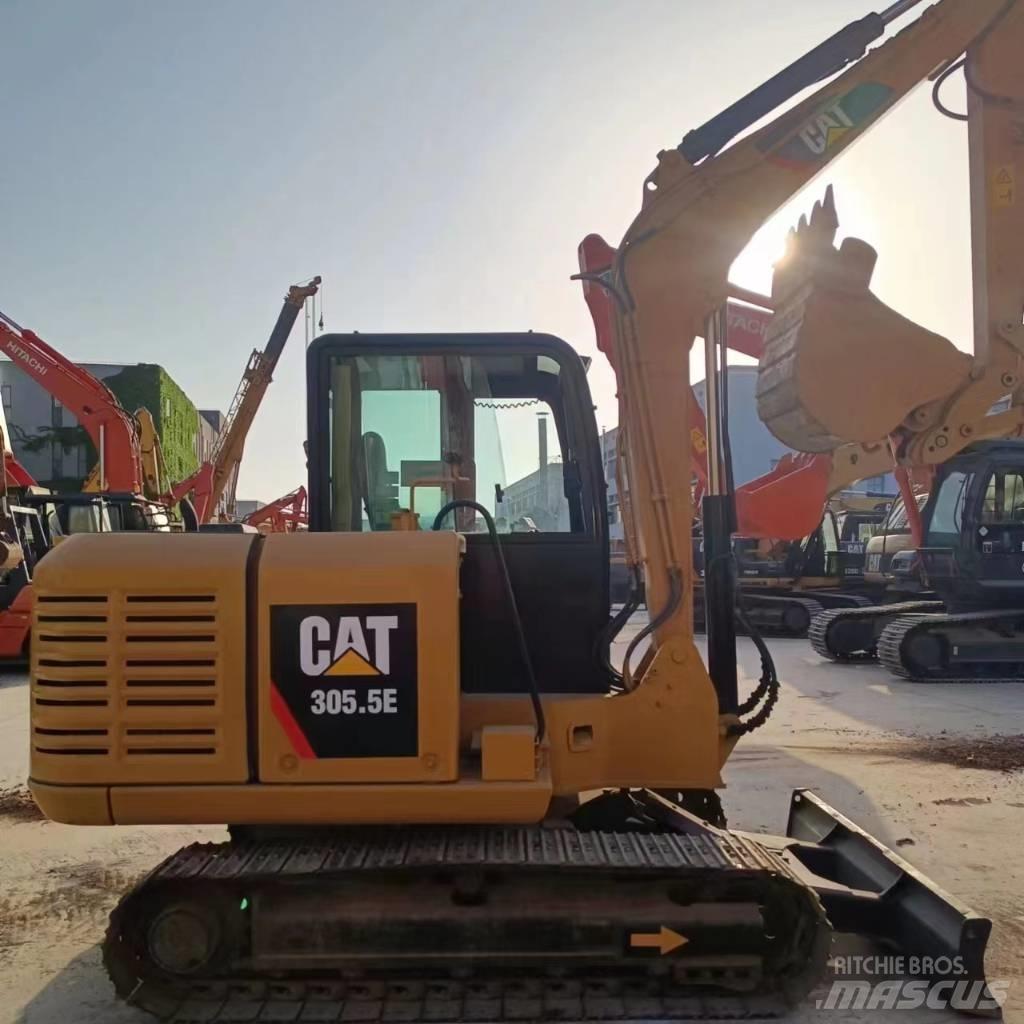 CAT 305.5 حفارات صغيرة أقل من 7 طن (حفارات صغيرة)